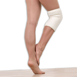 Elastic knee brace made of sheep's wool